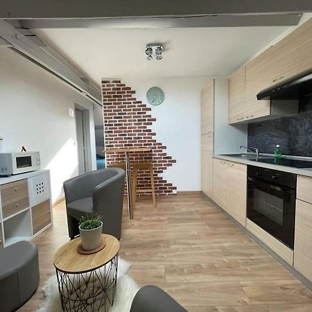 Edouard 2. Logement Complet. Charleville-Mézières Екстериор снимка