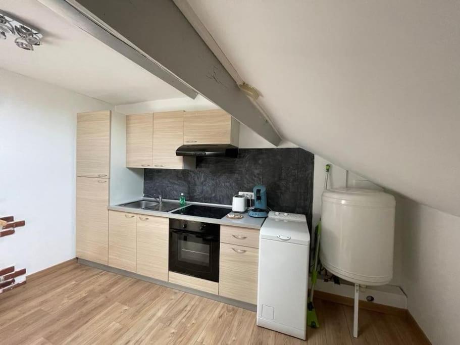 Edouard 2. Logement Complet. Charleville-Mézières Екстериор снимка