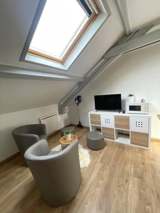 Edouard 2. Logement Complet. Charleville-Mézières Екстериор снимка